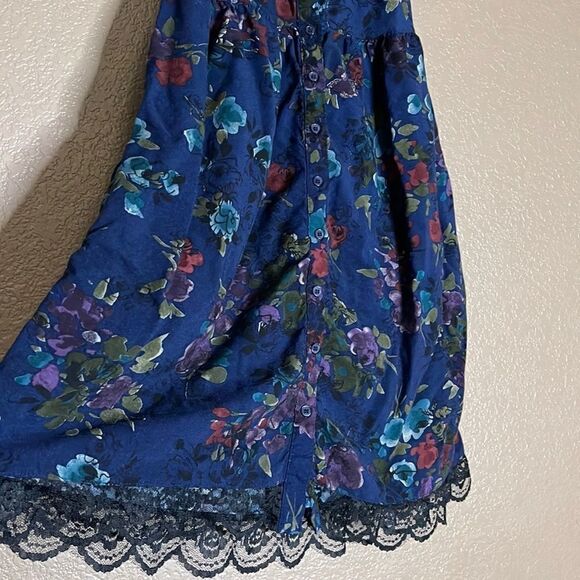 Xhilaration floral lace dress size XS - Picture 2 of 5